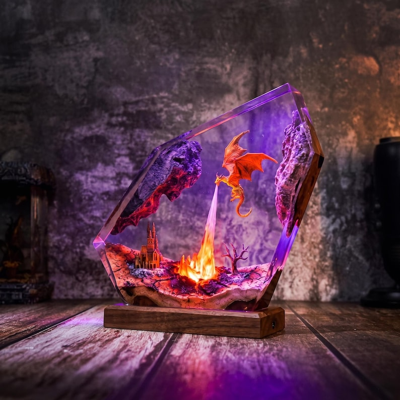 Dragon Resin Lamp, Fire Breathing Dragon Night Light, Fantasy Gaming Room Decor, Handmade Table Lamp, Unique Gift for Him