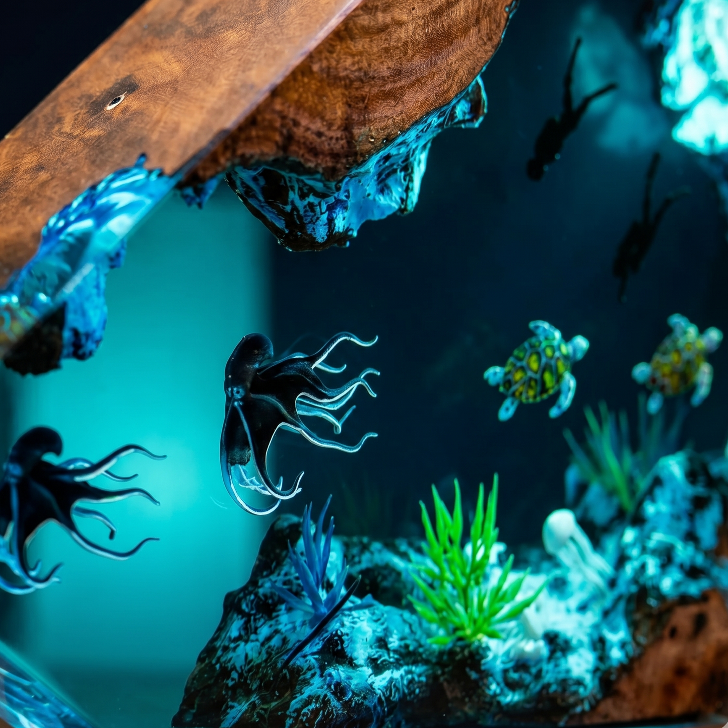 Ocean Diver Resin Lamp – Handmade Underwater Night Light & Coastal Decor