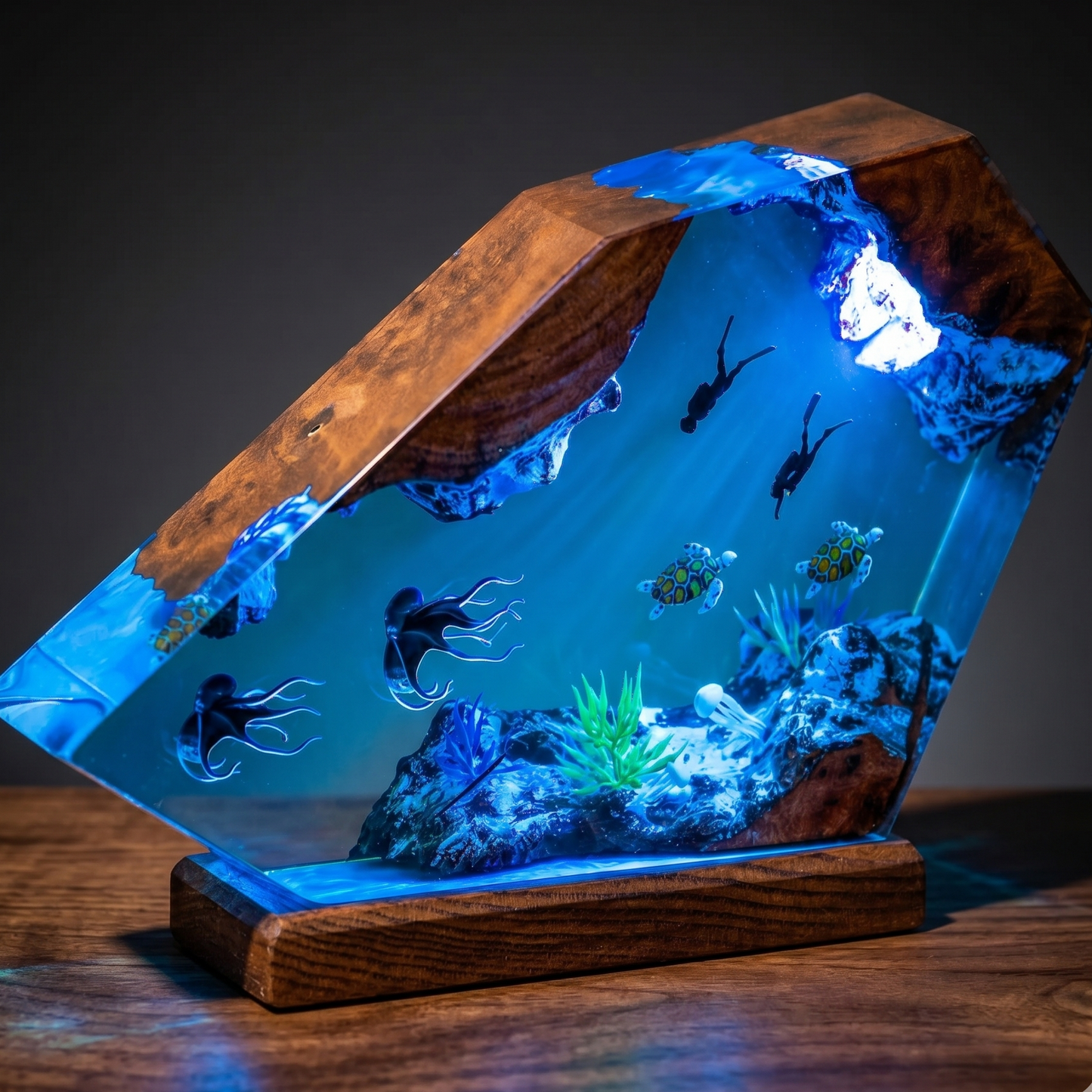 Ocean Diver Resin Lamp – Handmade Underwater Night Light & Coastal Decor