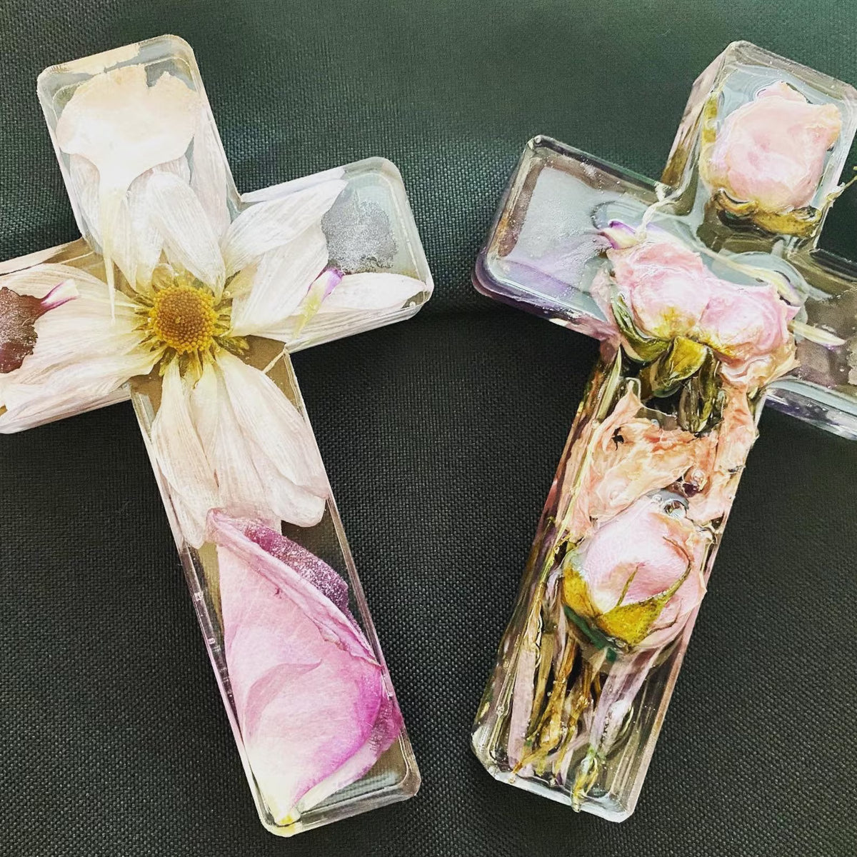 Handmade Resin Flower Cross Keepsake, Memorial Cross, Wedding Keepsake, Preserved Flowers, Christian Home Decor