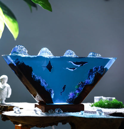 Handmade Hammerhead Shark Resin Lamp – Deep Ocean Diver Night Light, Underwater Decor