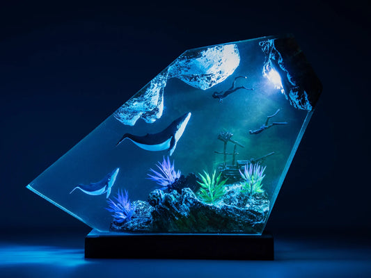 Whale Shark Resin Night Light, Diver Ocean Lamp, Underwater Marine Life Decor, Resin Art