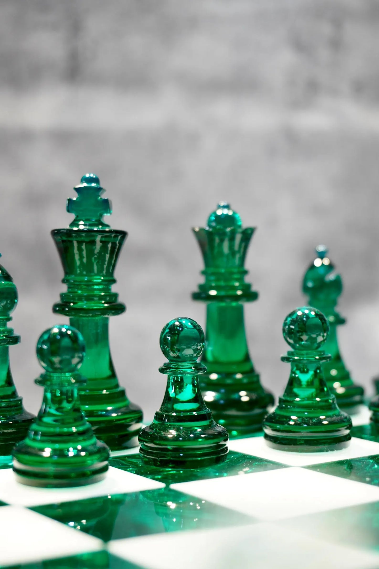 Handmade Dark Green Resin Chess Set – Personalized Luxury Board Game Gift