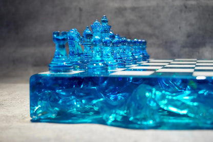 Handmade Ocean Epoxy Resin Chess Set – Luxury Personalized Decorative Wooden Chess Board Design