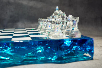 Handmade Ocean Epoxy Resin Chess Set – Luxury Personalized Decorative Wooden Chess Board Design