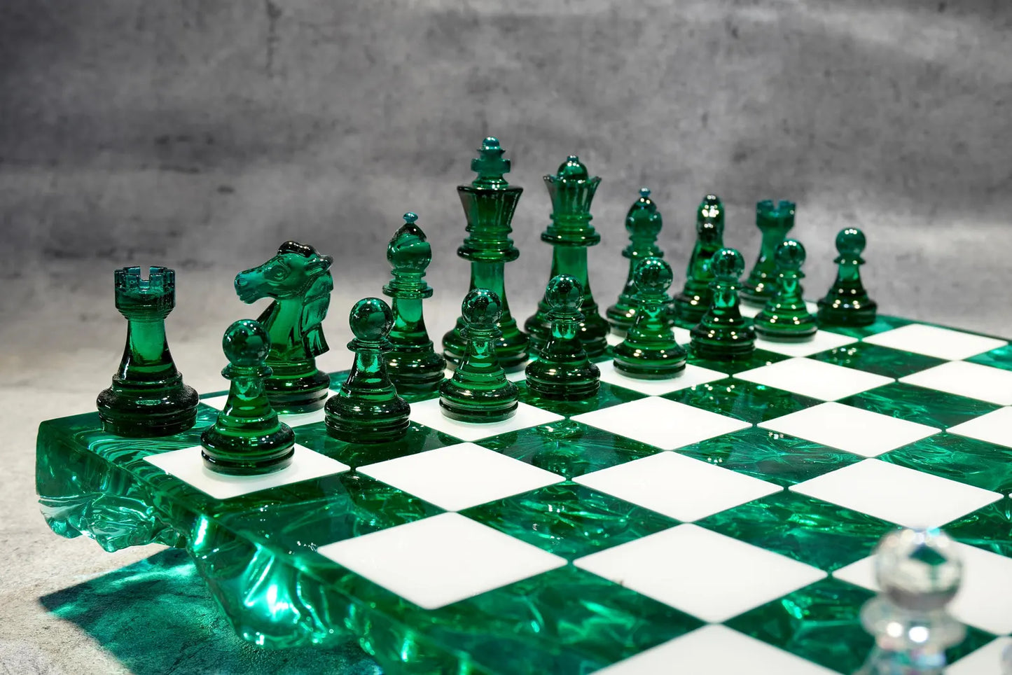 Handmade Dark Green Resin Chess Set – Personalized Luxury Board Game Gift