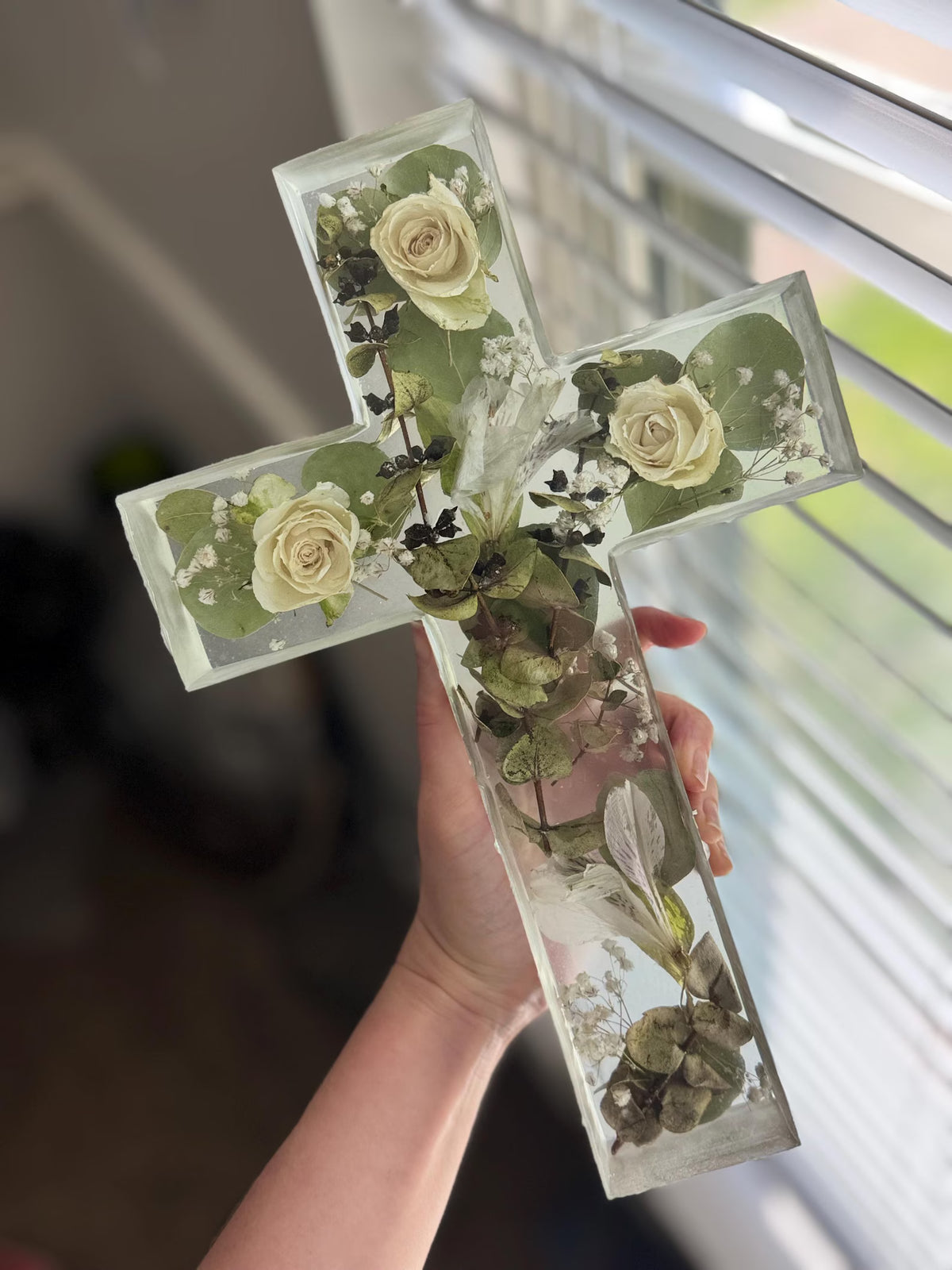 Large Dried Flower Resin Cross, Handmade Memorial Christian Wall Decor, Spiritual Keepsake Floral Home Accent