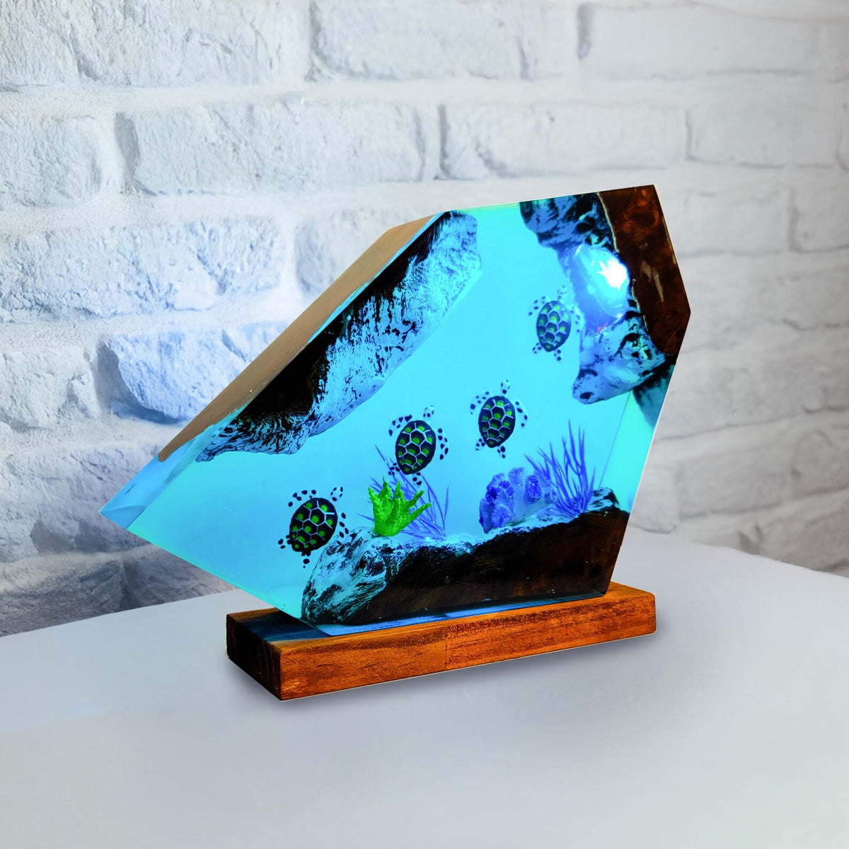Handmade Sea Turtle Resin Lamp – Ocean Night Light