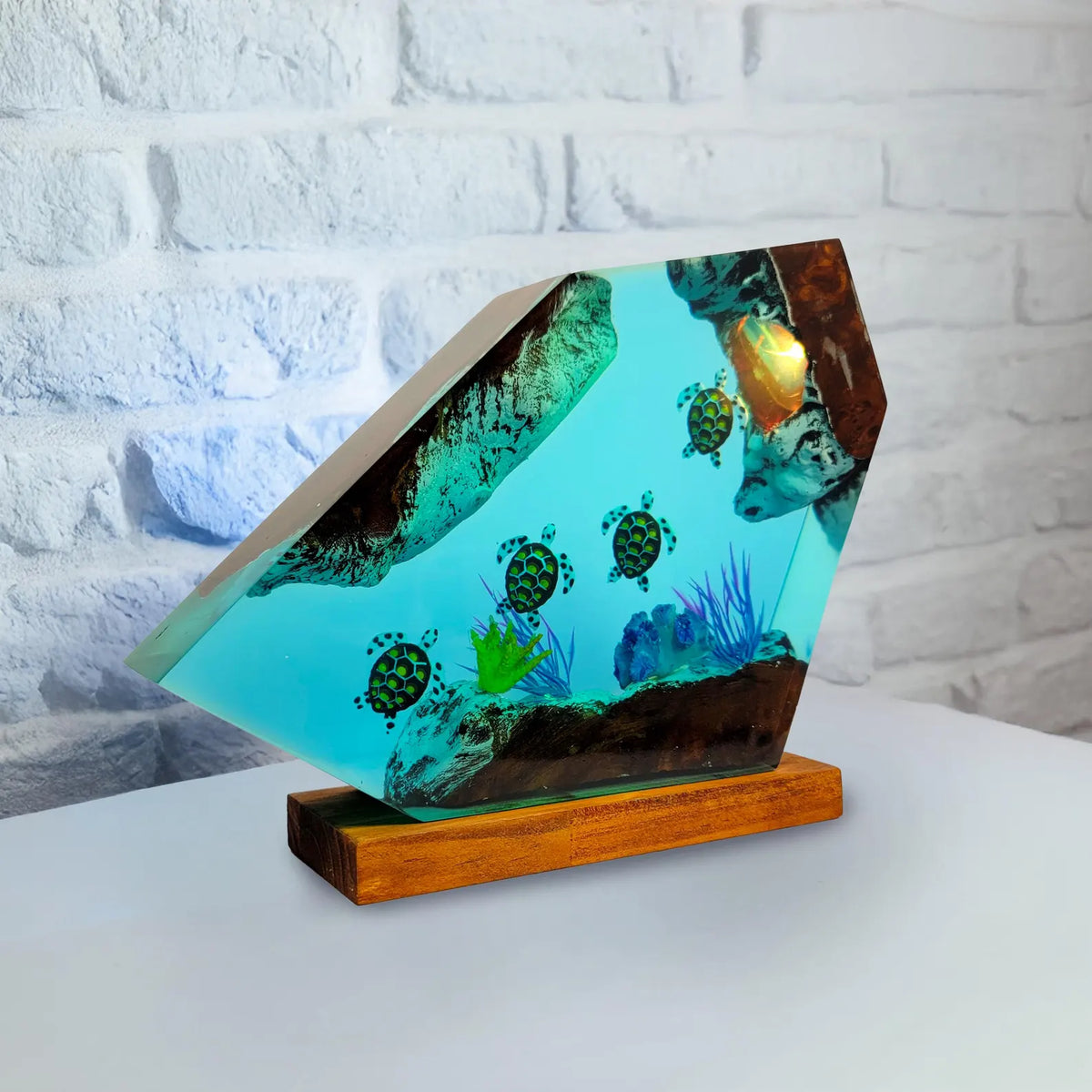 Handmade Sea Turtle Resin Lamp – Ocean Night Light