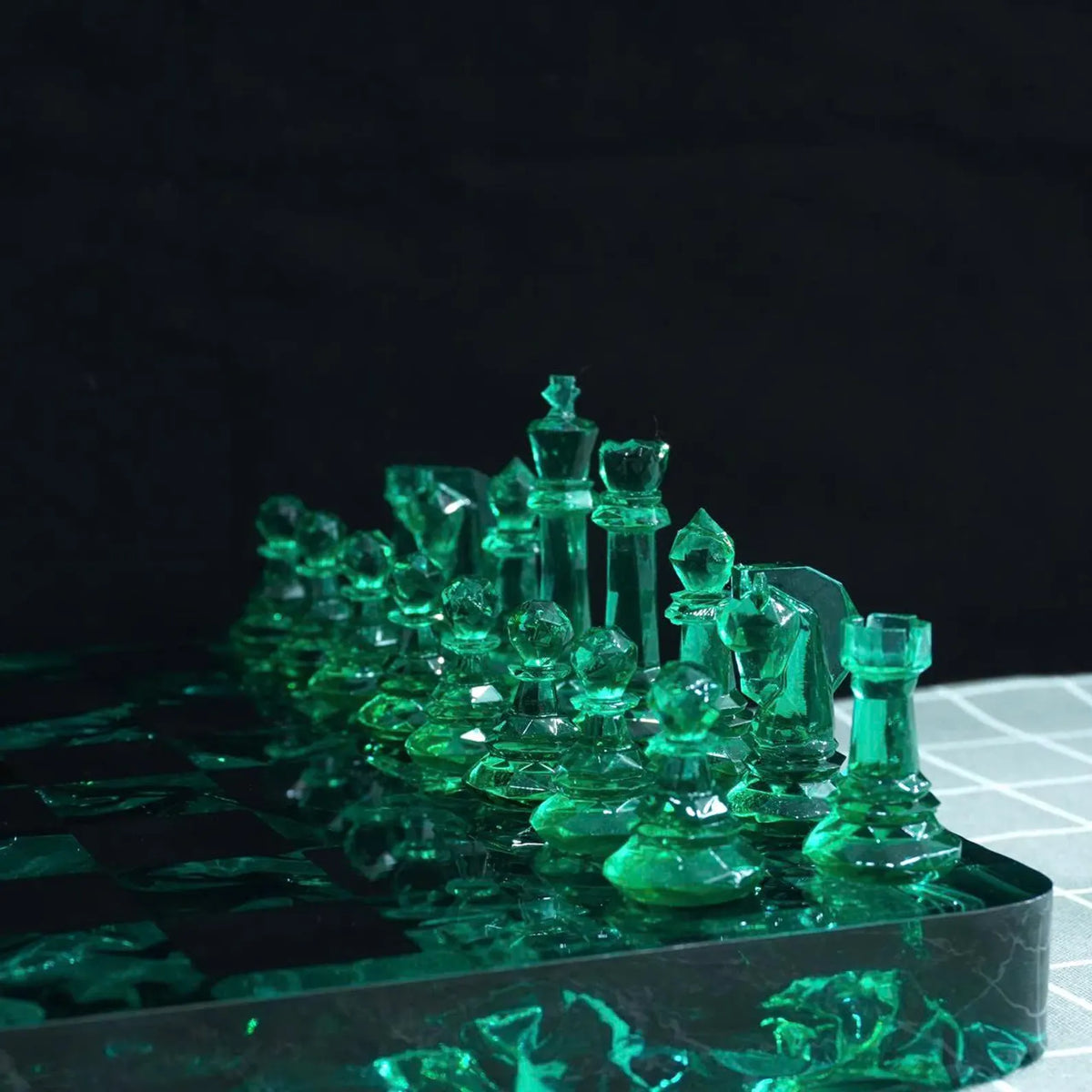 Emerald Crystal Resin Chess Set with Luxury Handmade Epoxy Board and Natural Wooden Box