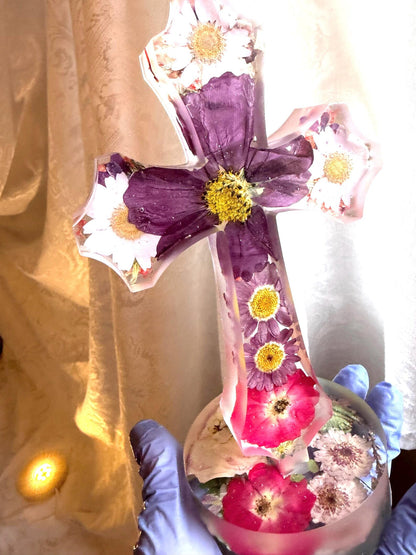 Handmade Flower Resin Cross Light, Floral Christian Decor, Faith Inspired Wall Art, Religious Home Accent