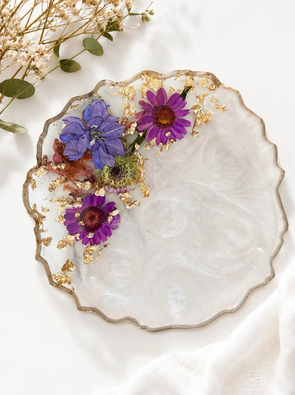 Floral Resin Coaster Set, Pressed Flower Gold Flake, Handmade Home Decor Holder, Elegant Design