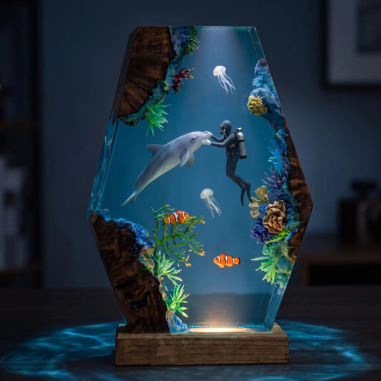 Handmade Dolphin Diver Resin Lamp – Ocean LED Night Light and Underwater Decor