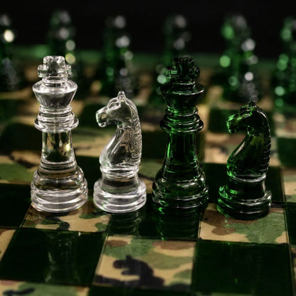 Custom Camouflage Epoxy Chess Board with Handmade Resin Set and Crystal Clear Chess Pieces