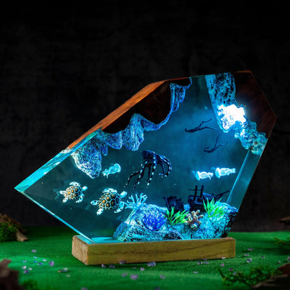 Underwater Octopus Resin Lamp, Sea Turtle Diver Night Light, Ocean Scene, Marine Life Decor
