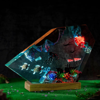 Underwater Octopus Resin Lamp, Sea Turtle Diver Night Light, Ocean Scene, Marine Life Decor